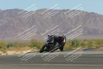 media/Apr-13-2025-Race Pace (Sun) [[7918213ab8]]/Vested/5-Turn 9 Side (1115am)/